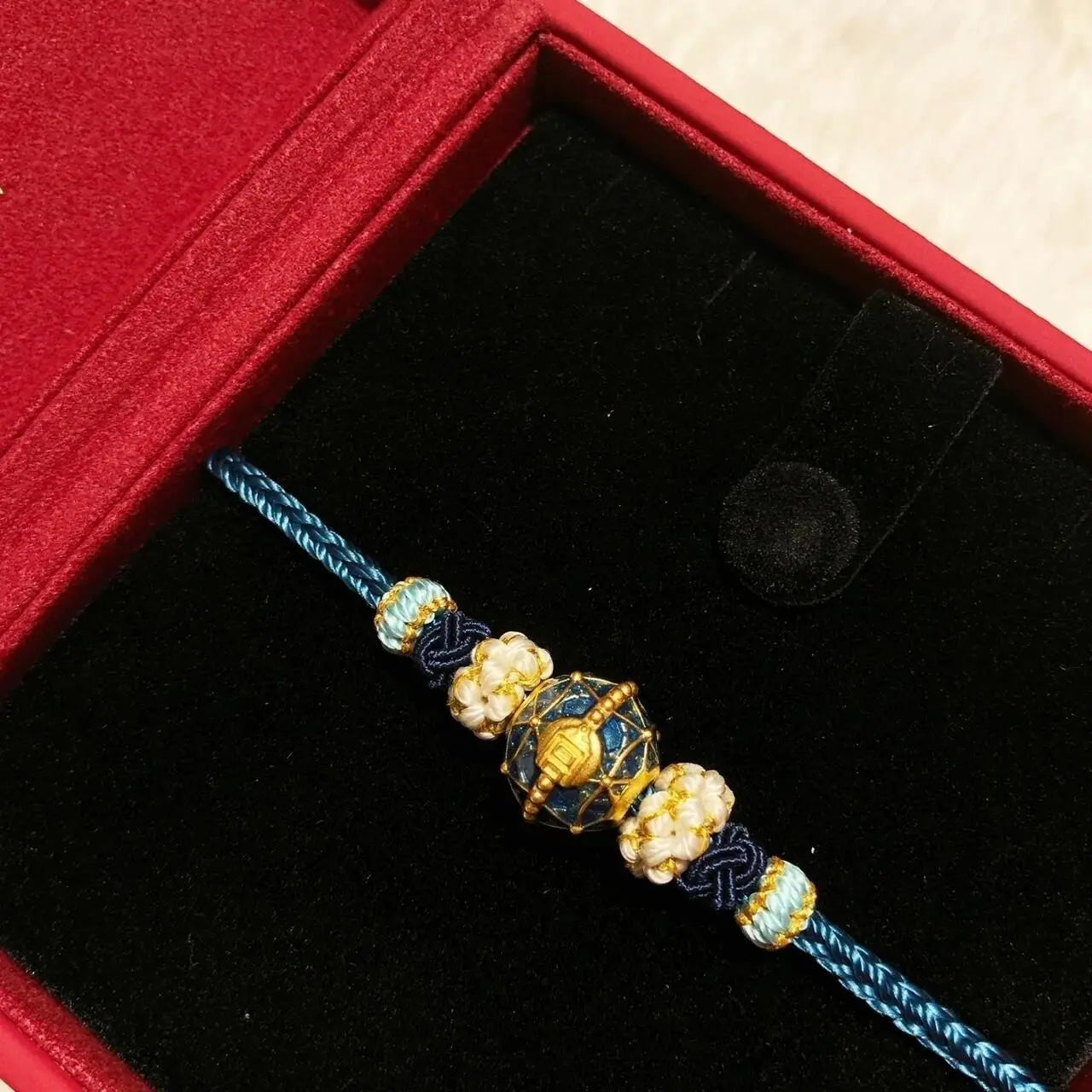 Gold Color God Beast Forbidden City Color Matching Safe Lucky Beaded Rope Bracelet High Design Sense Luxury Gift for Girlfriend