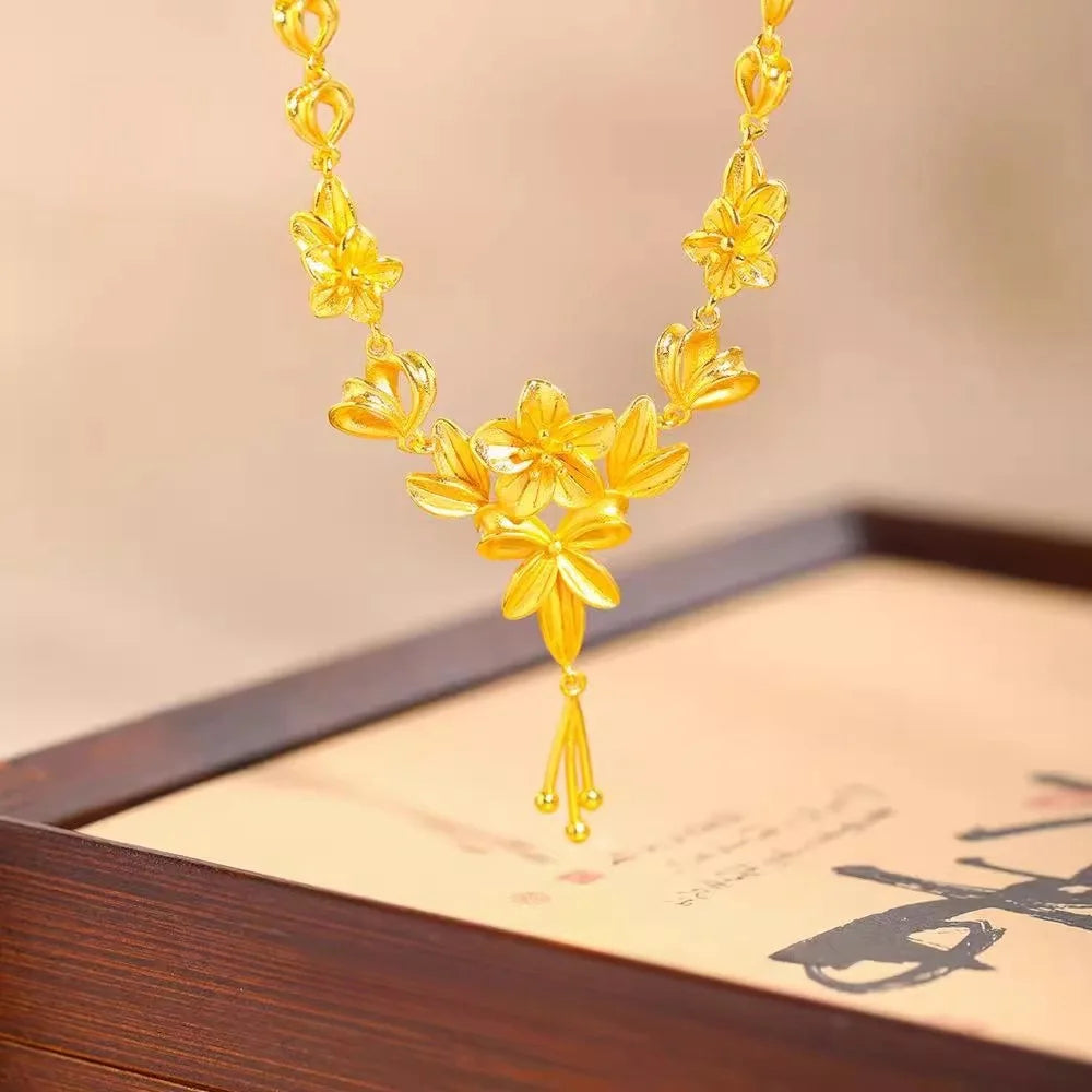 Sansheng Flower Necklace - Brings Luck and Fortune