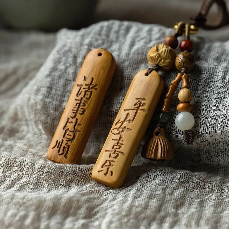 Natural Sandalwood Anti-lost Number Plate Car Key Chain Pendant Lanyard Nothing Card Customization Lettering Car Pendant Custom