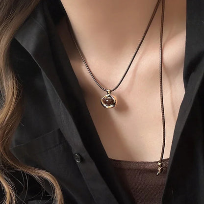 Leather Tiger Eye Necklace Women's Vintage Elegant Choker Light Luxury Stacked Wearing ChineseStyle Collarbone Chain Accessories