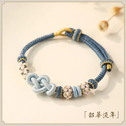 women's Ruyi knot bracelet